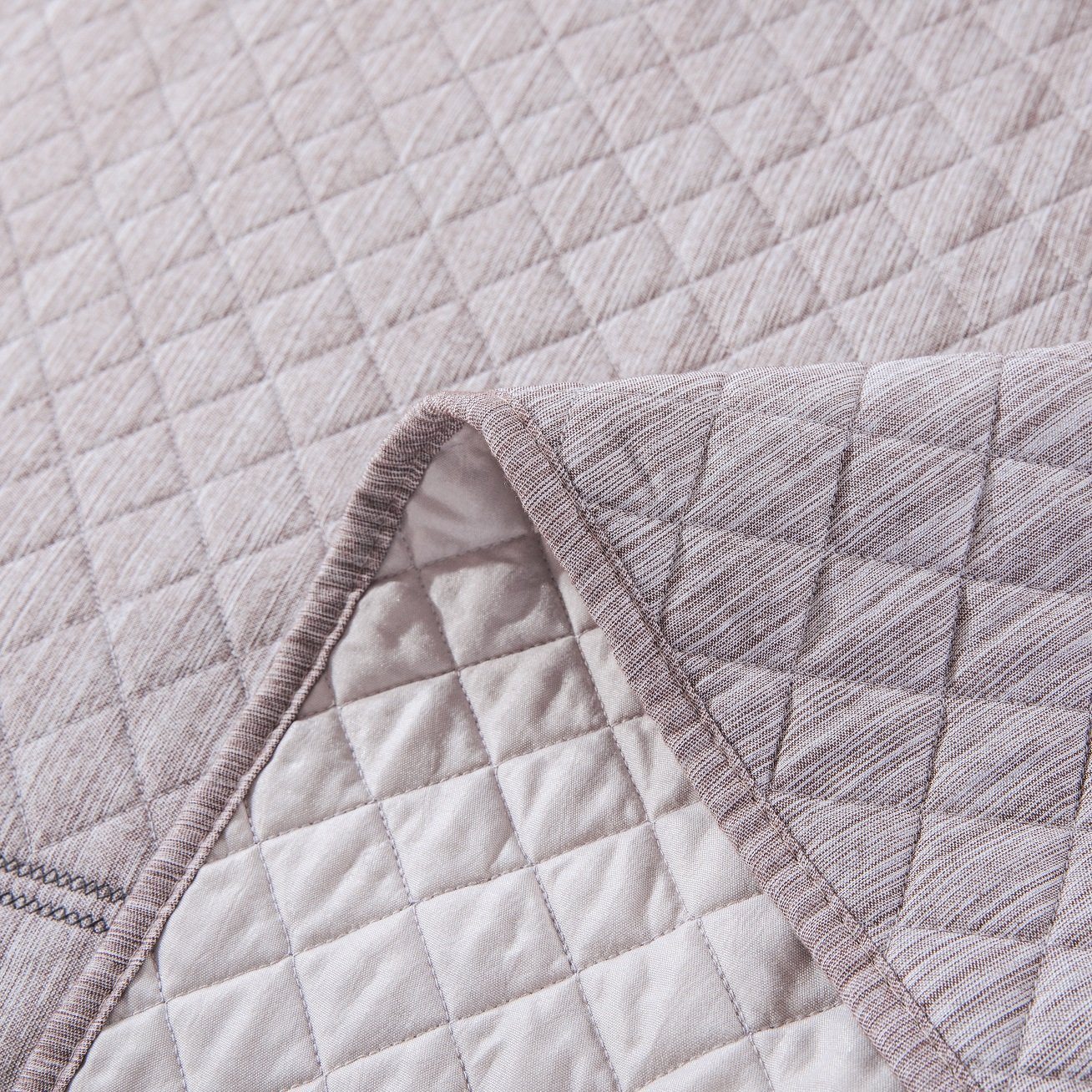 DaDa Bedding Whimsical Lavender Grey Cottage Soft Quilted Coverlet Bedspread Set (JHW866)-2