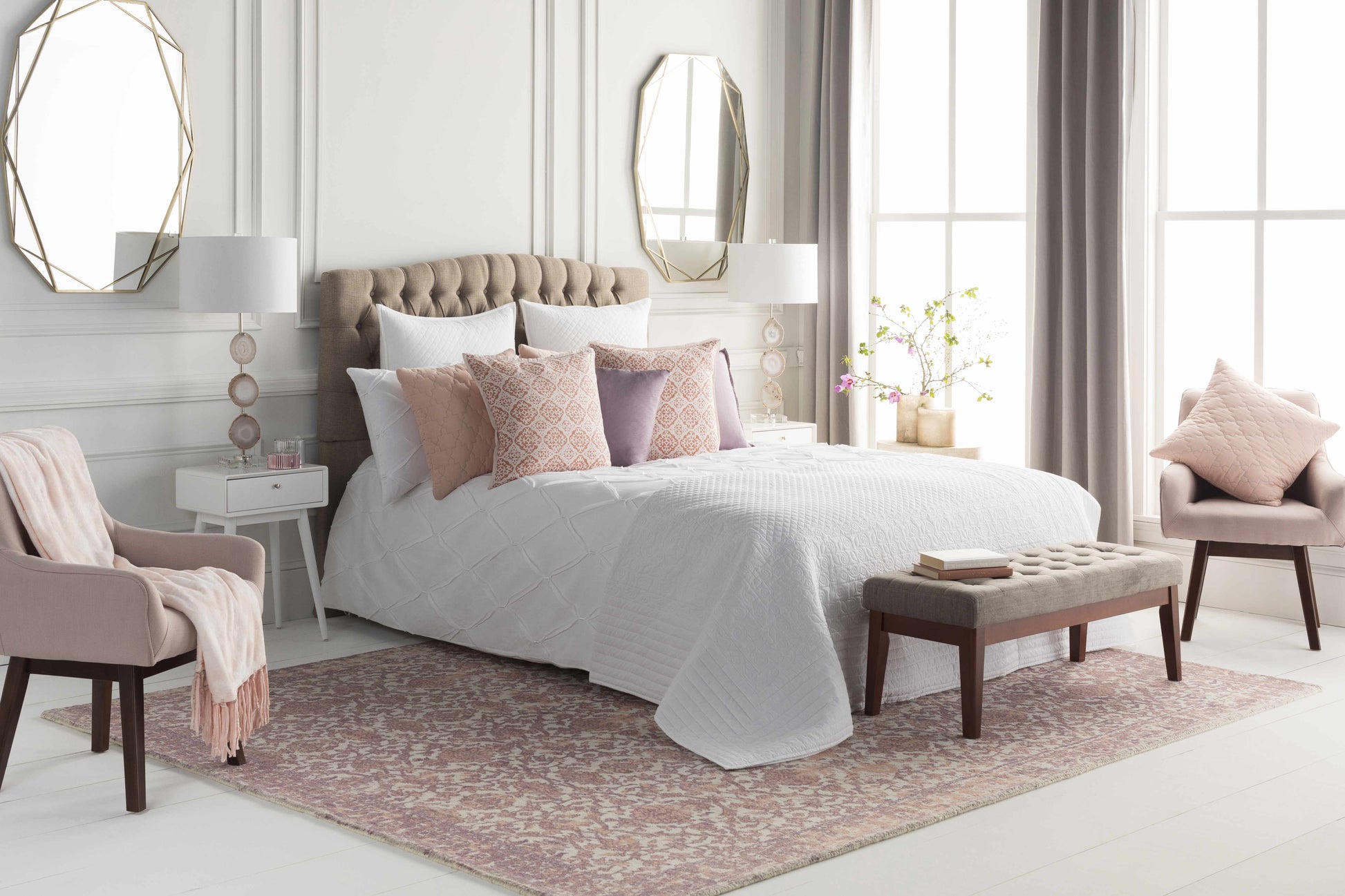 Gutalac White Quilted Bedding-4